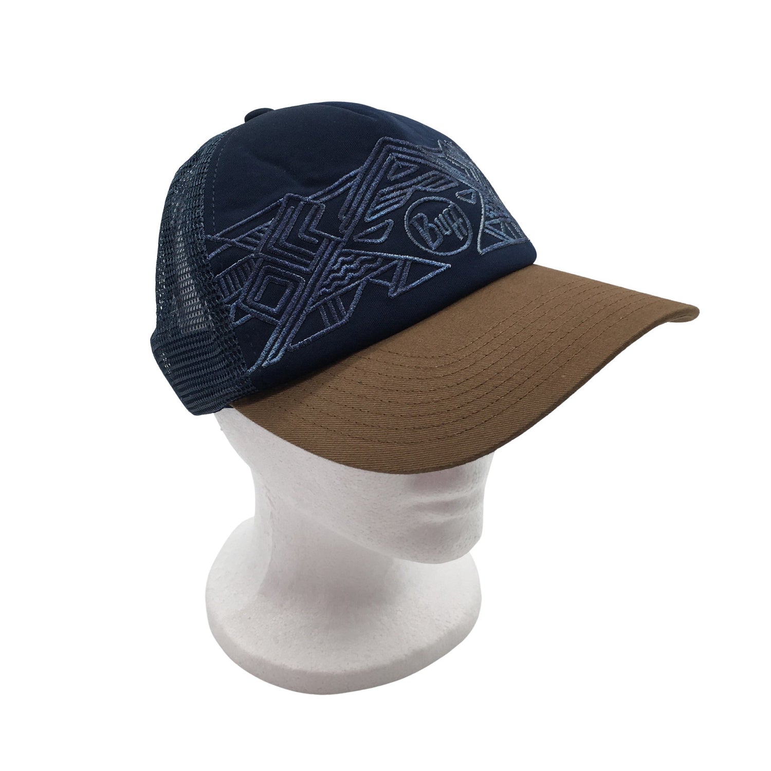  Lippalakki  Lippalakki, koko 52 - 54 cm  Buff 