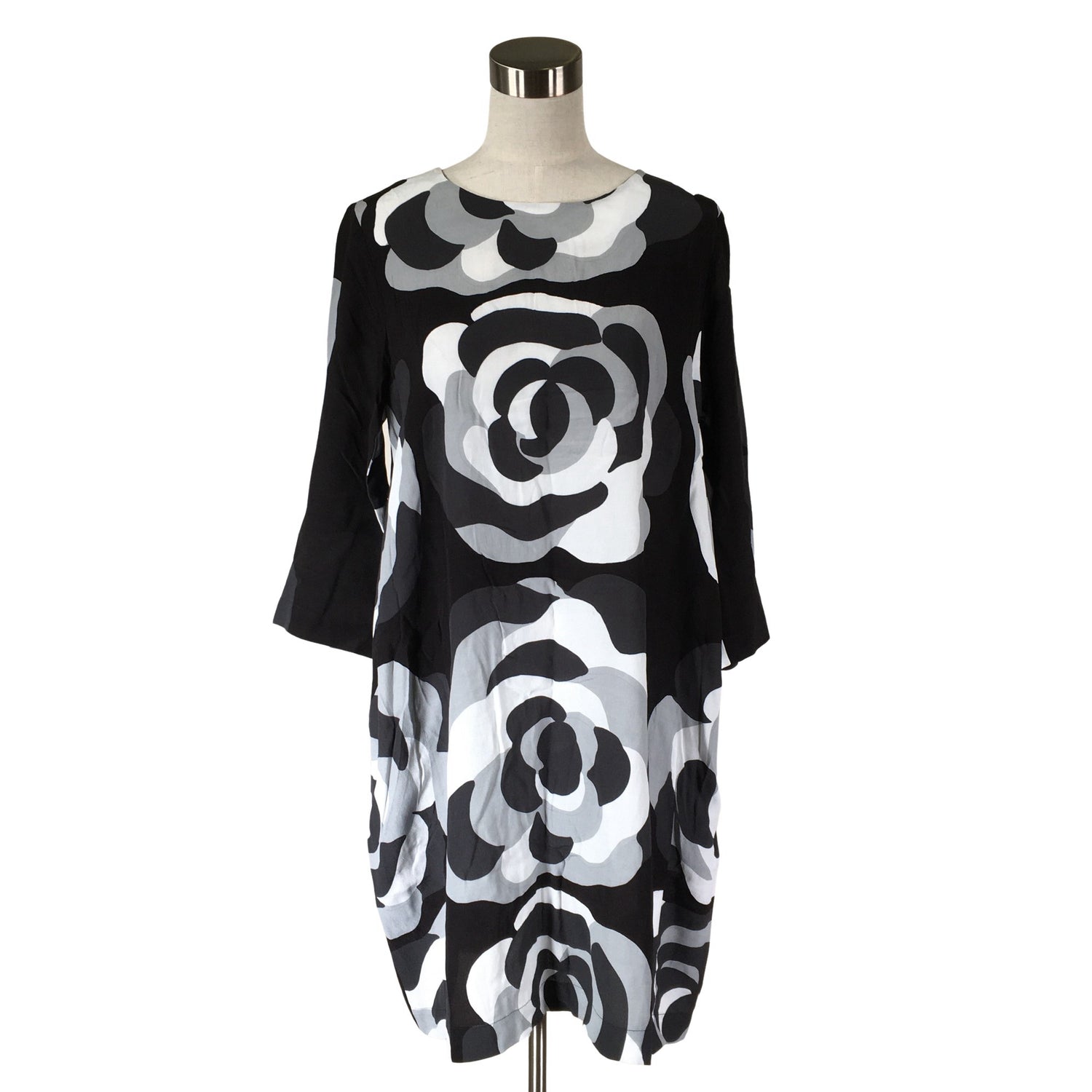  Mekko  Sifonkimekko, koko 38  Marimekko 