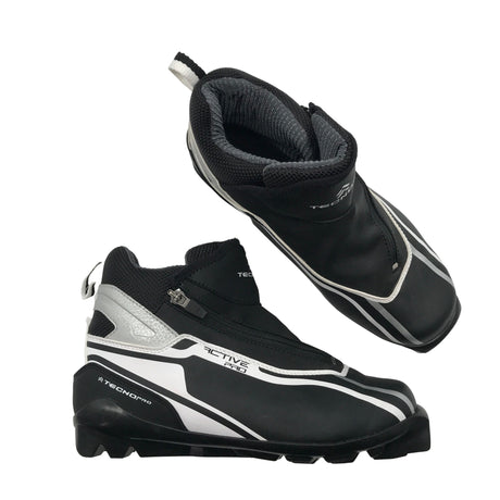 Unisex Tecnopro - Hiihtomonot, koko 39 -  ()