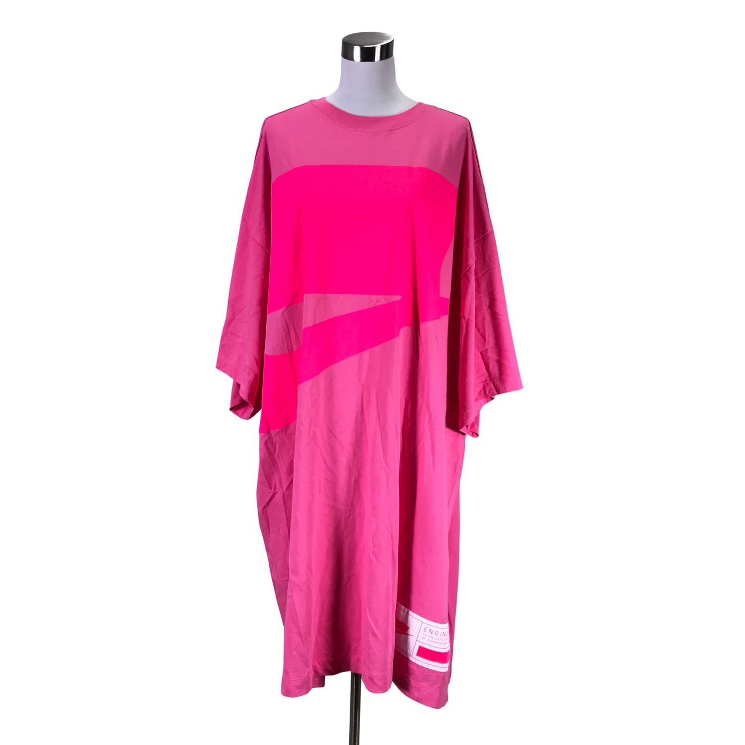  Mekko  Trikoomekko, koko 40  Nike 