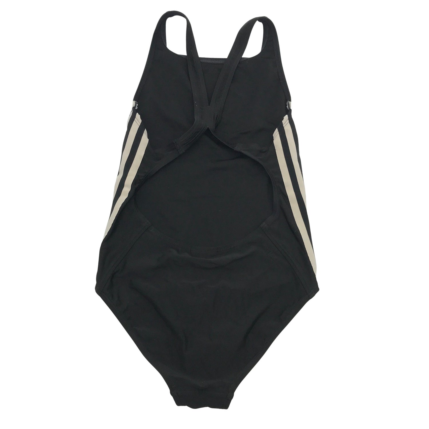  Uima-asu  Uimapuku, koko 146 - 152  Adidas 