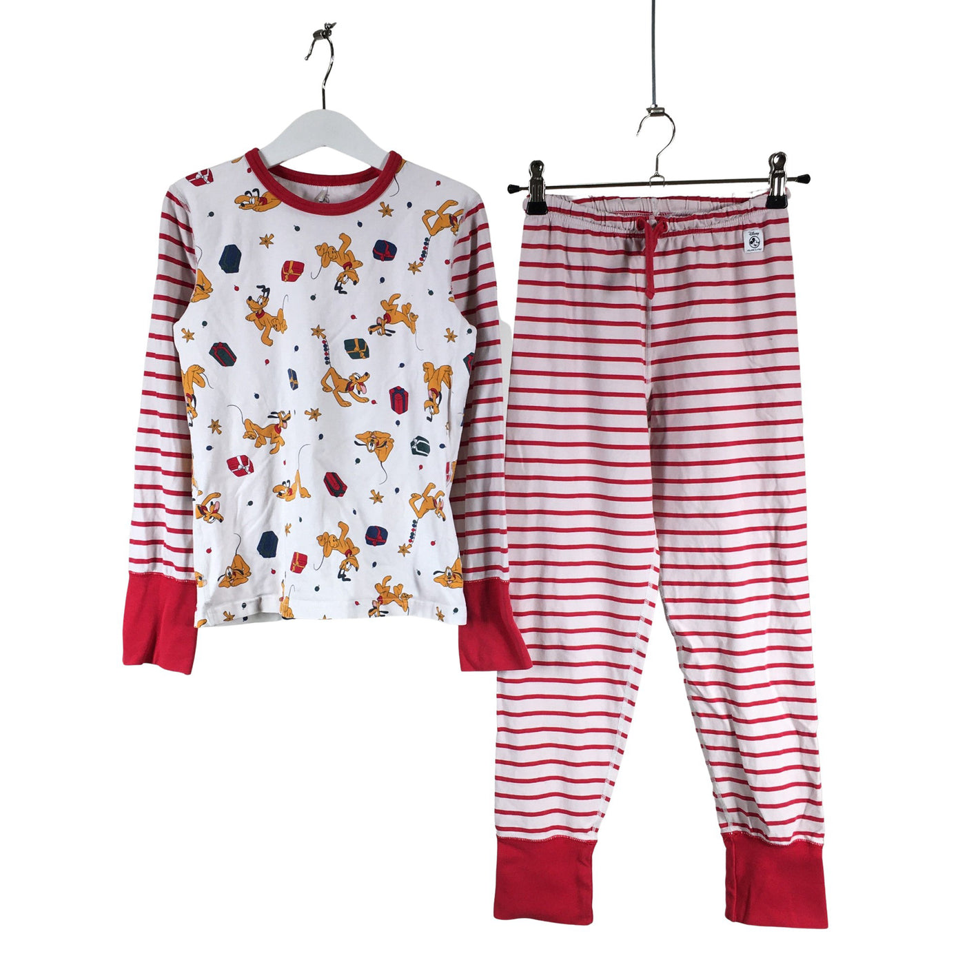 Yöasu, koko 122 - 128