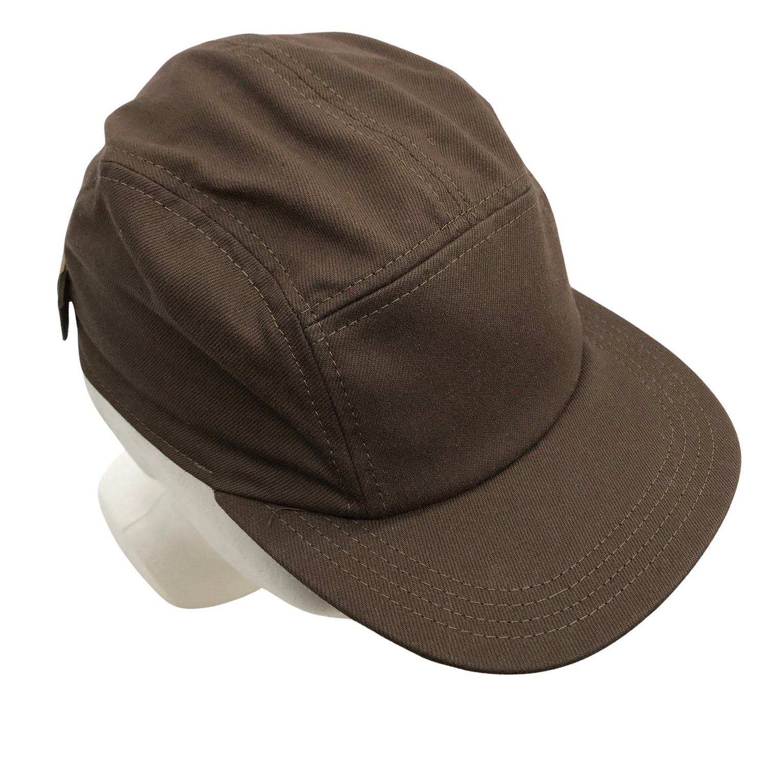  Lippalakki  Lippalakki, koko 52 - 54 cm  Mainio 