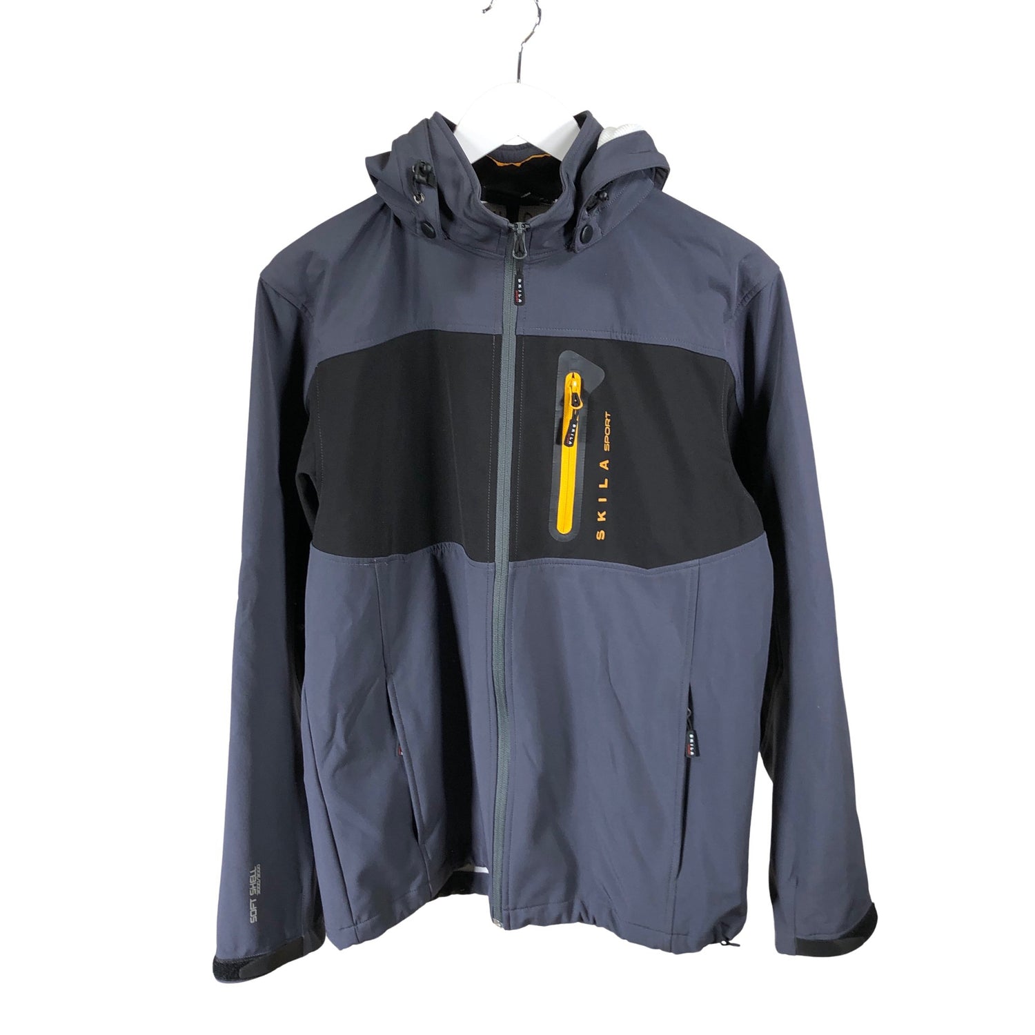  Välikausitakki  Softshell-takki, koko M  Skila 