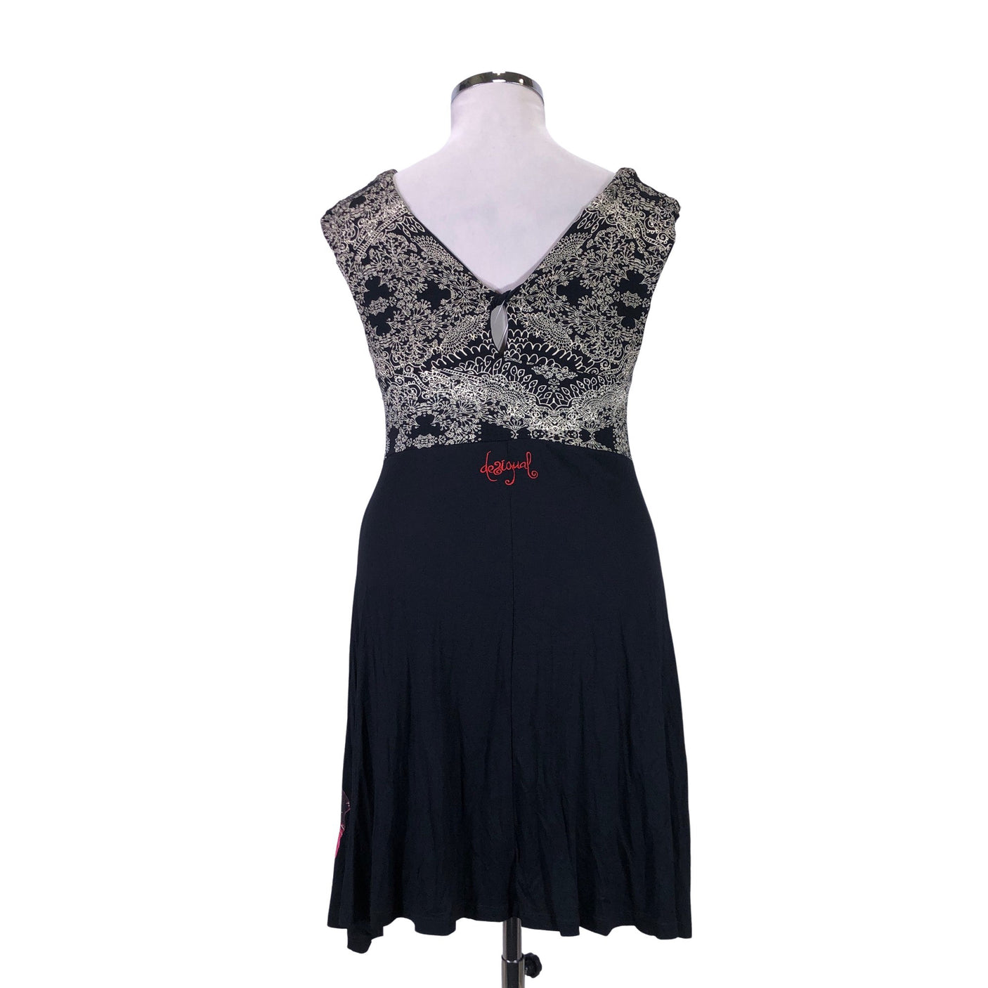 Unisex Desigual - Trikoomekko, koko 42 -  (2)