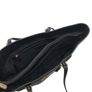 Käsilaukku, koko Midi