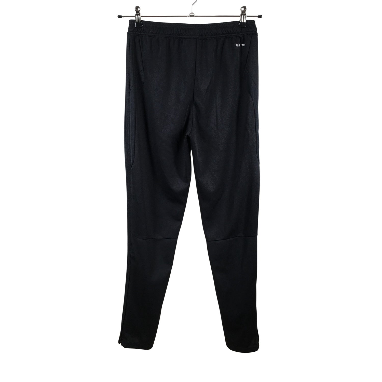  Urheiluhousut  Verryttelyhousut, koko 170 - 176  Adidas 