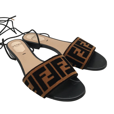 Unisex Fendi - Sandaalit, koko 38 -  ()