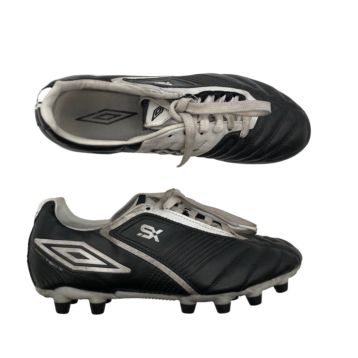 Unisex Umbro - Nappulakengät, koko 39 -  (1)