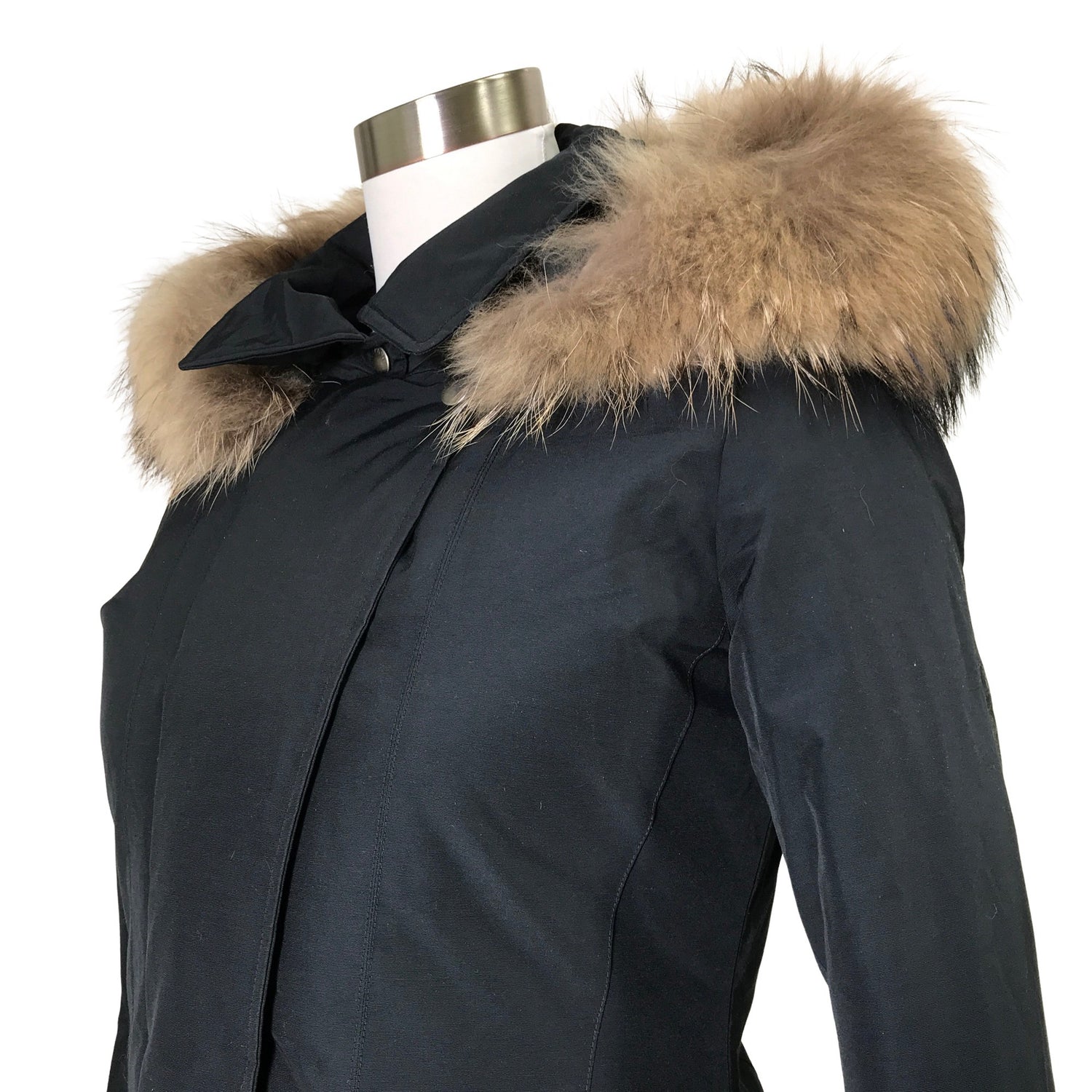  Untuvatakki  Untuvatakki, koko 36  Woolrich 