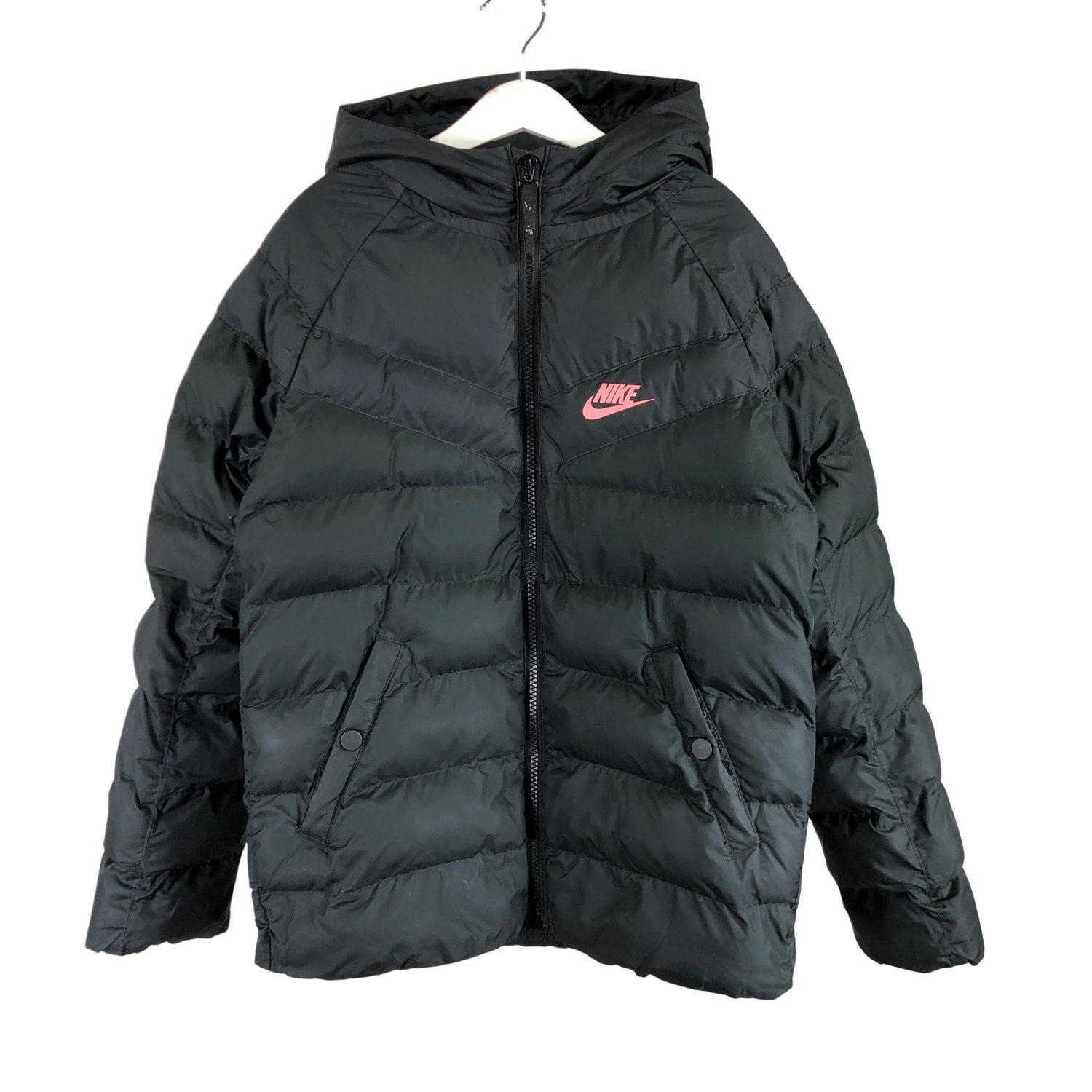  Toppatakki  Toppatakki, koko 140 - 146  Nike 