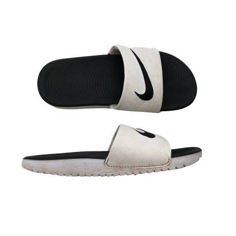 Unisex Nike - Rantasandaalit, koko 32 -  ()