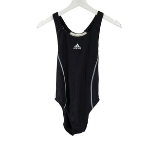Unisex Adidas - Uimapuku, koko 40 -  (1)