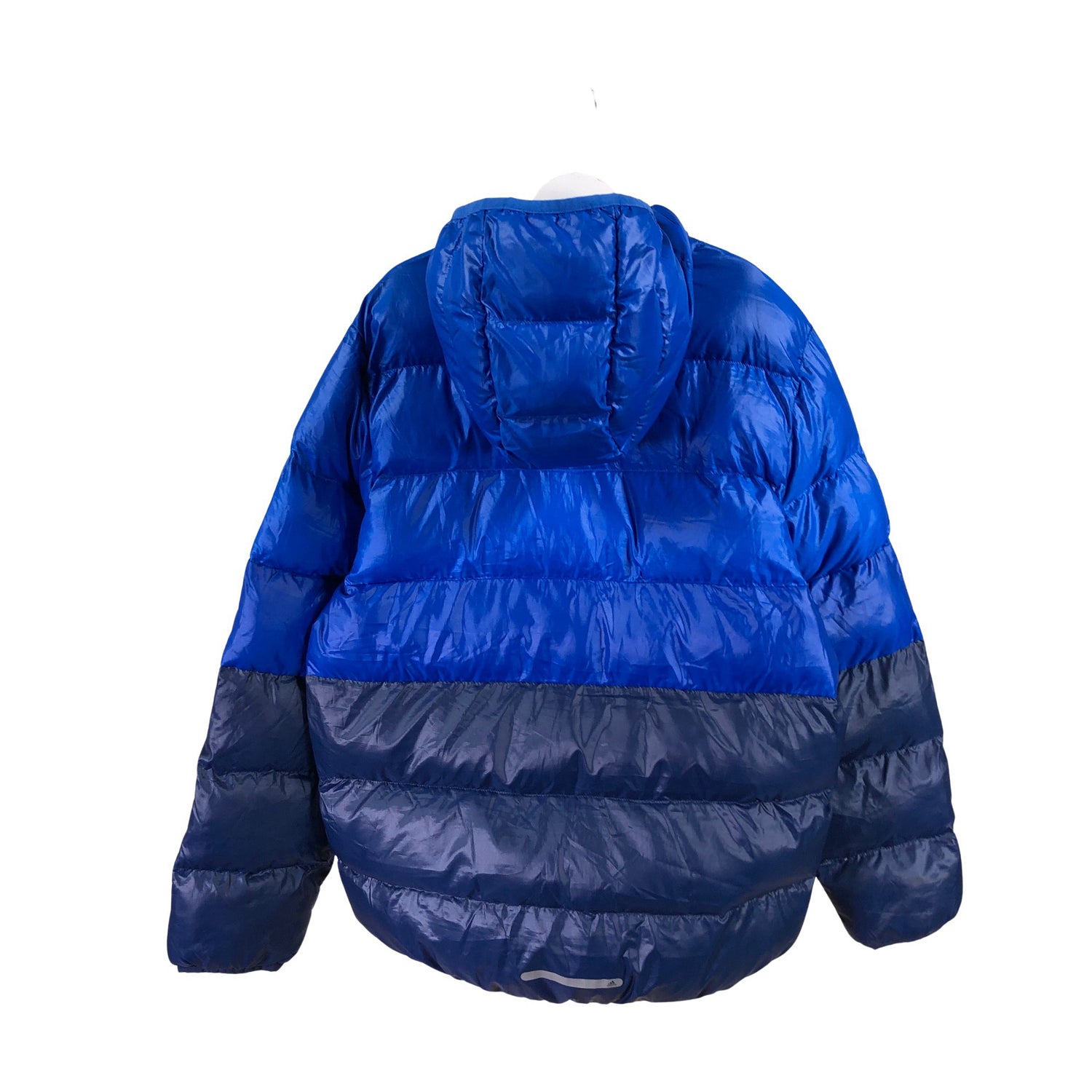  Toppatakki  Toppatakki, koko 146 - 152  Adidas 