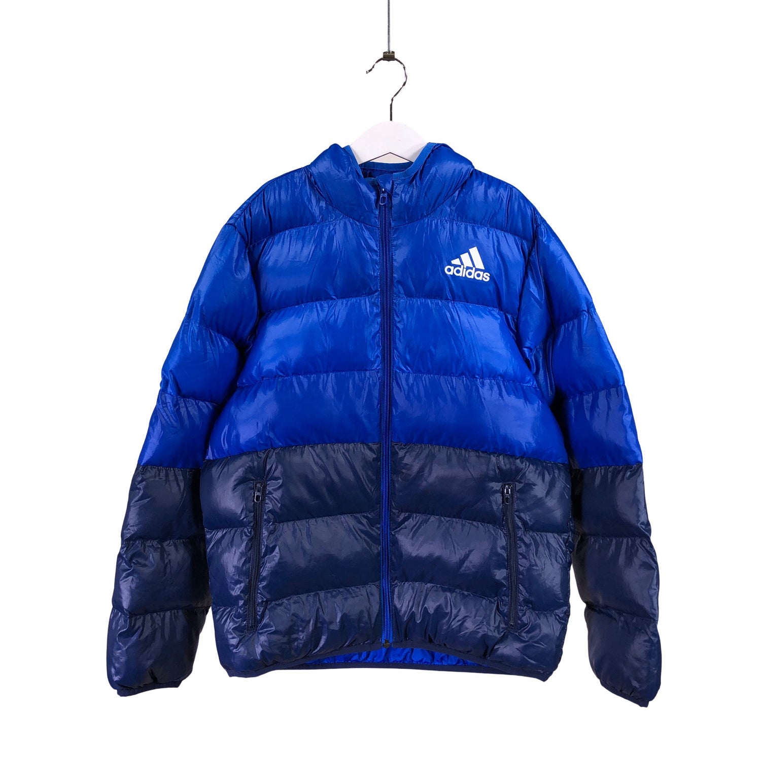  Toppatakki  Toppatakki, koko 146 - 152  Adidas 