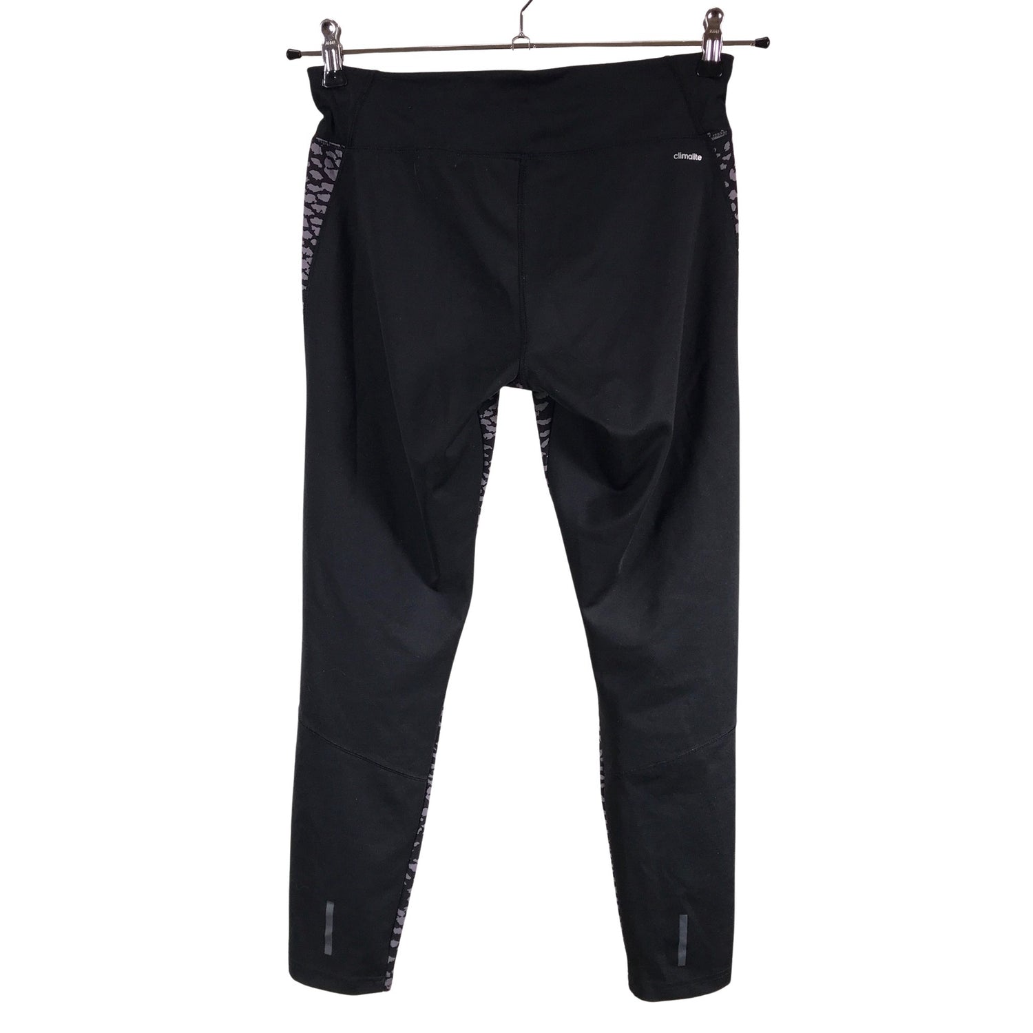  Urheilutrikoot  Urheilutrikoot, koko 38  Adidas 