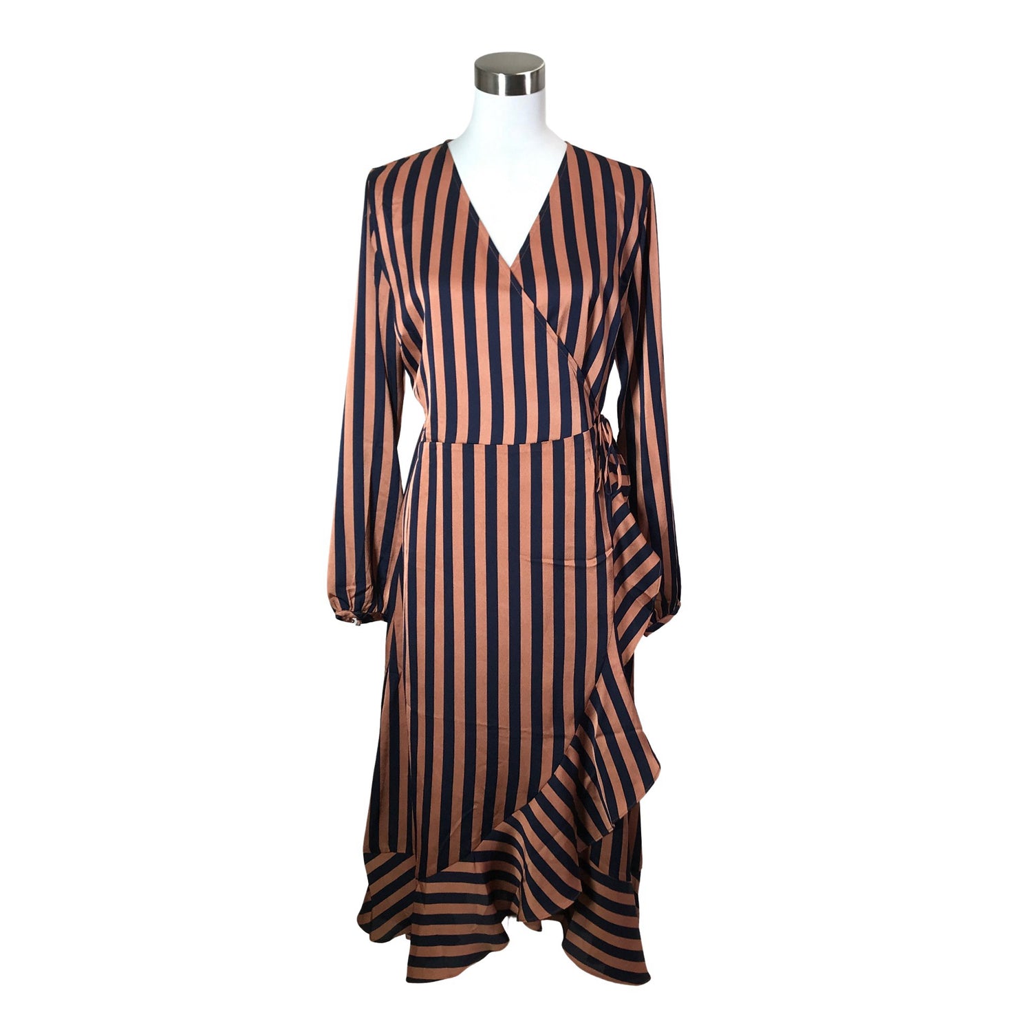  Mekko  Sifonkimekko, koko 40  Neo Noir 