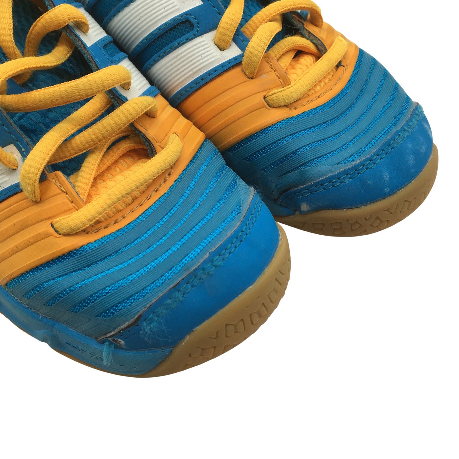  Sisäliikuntakengät  Sisäliikuntakengät, koko 32  Adidas 