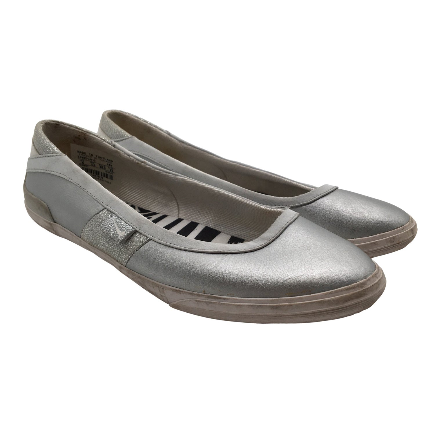  Ballerinat  Ballerinat, koko 36  Nike 