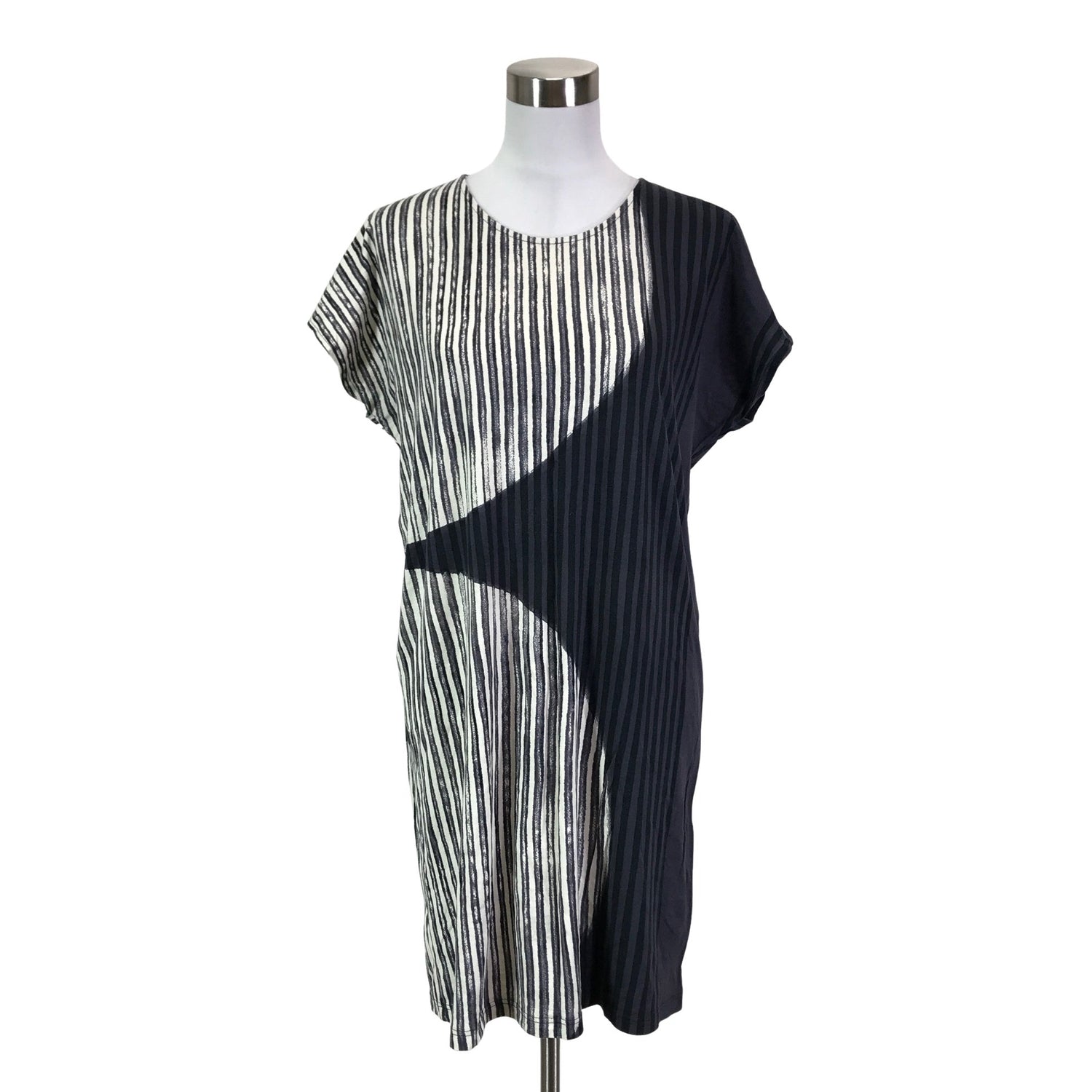  Mekko  Trikoomekko, koko 38  Nanso 