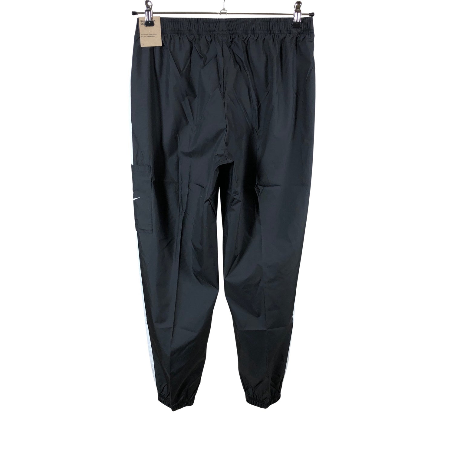  Ulkohousut  Ulkoiluhousut, koko 38  Nike 