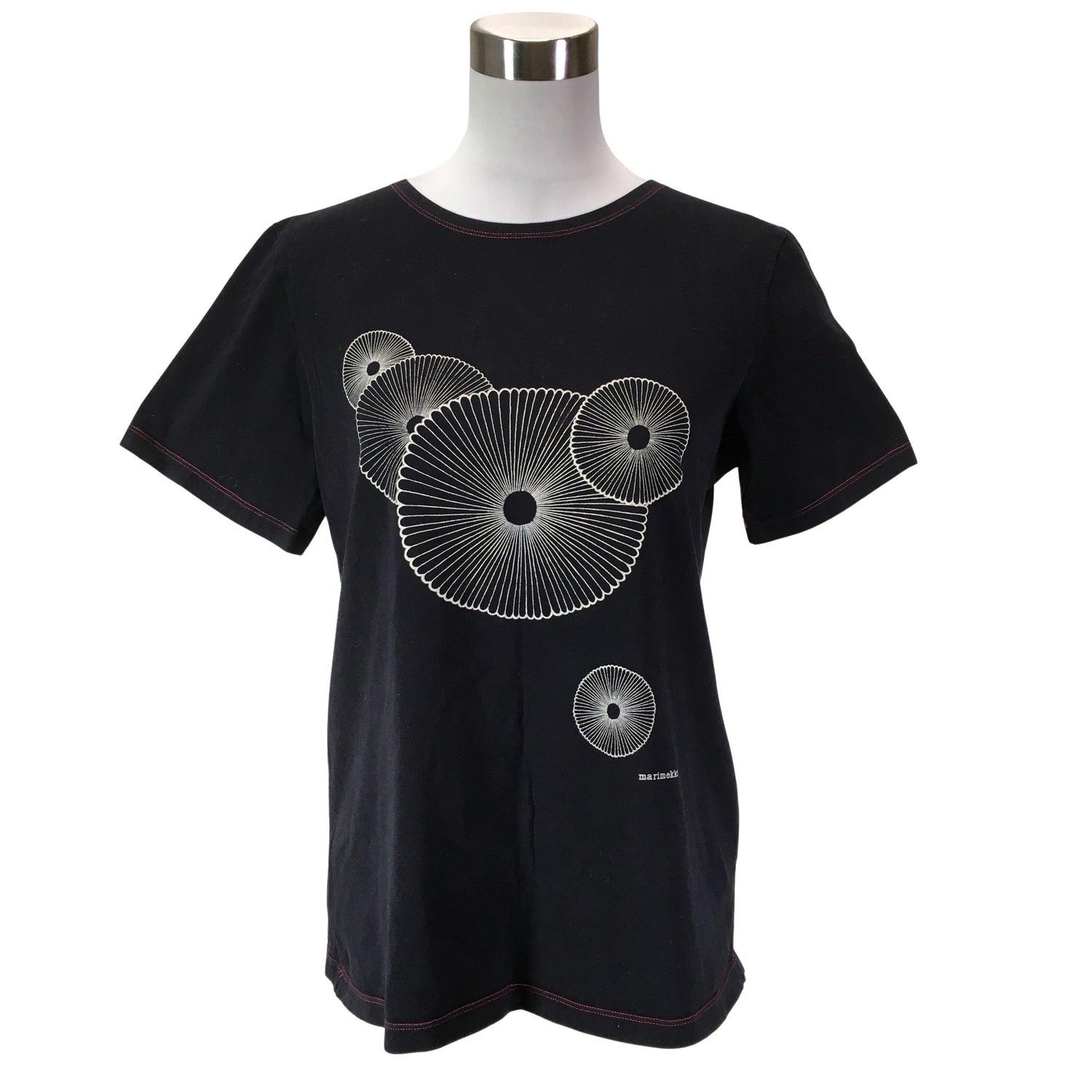 T-paita  T-paita, koko 38  Marimekko 