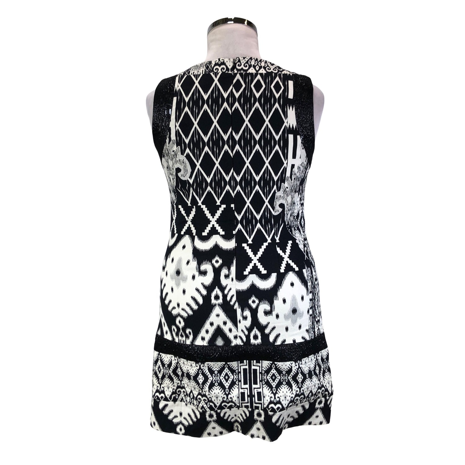  Mekko  Kotelomekko, koko 42  Desigual 