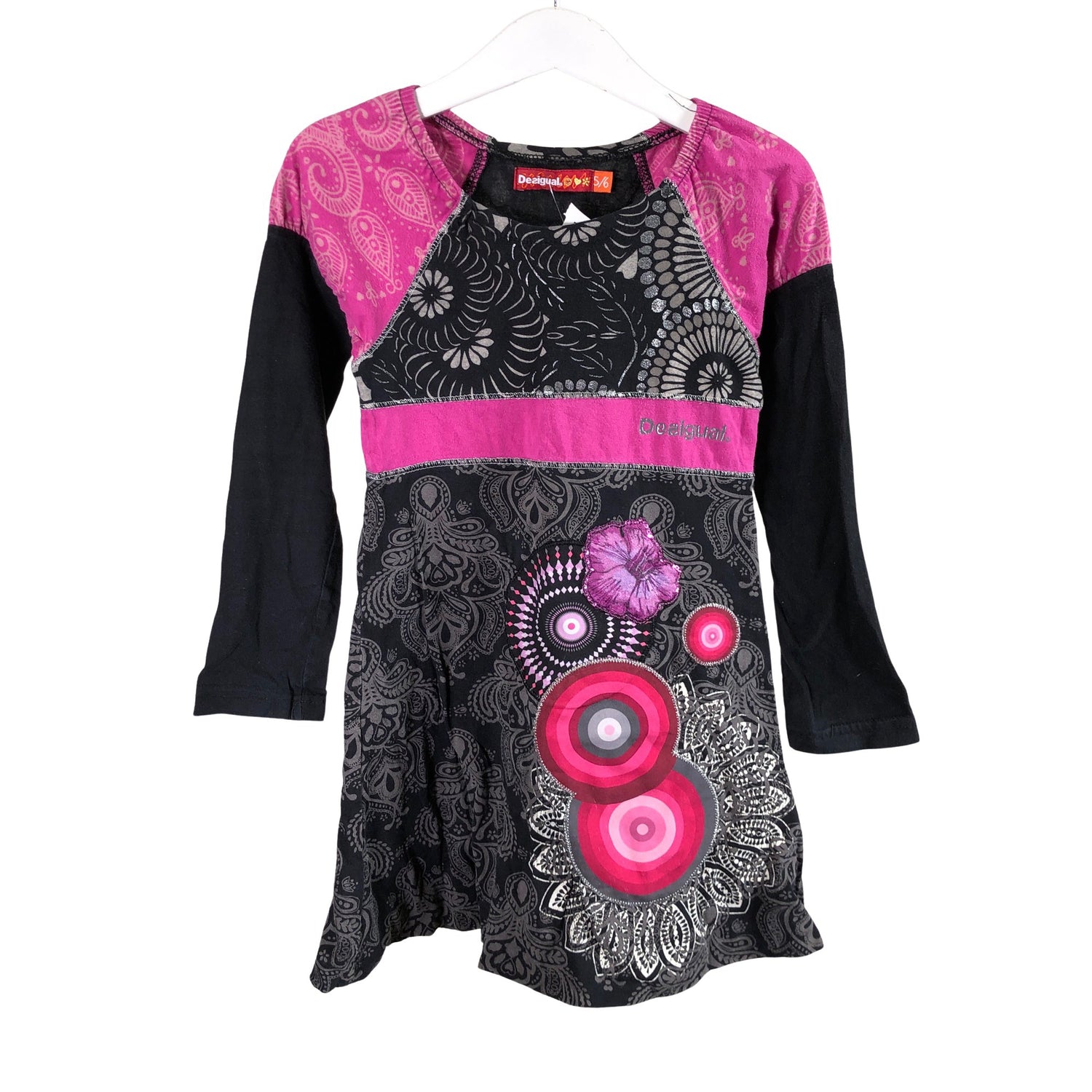  Mekko  Trikoomekko, koko 110 - 116  Desigual 