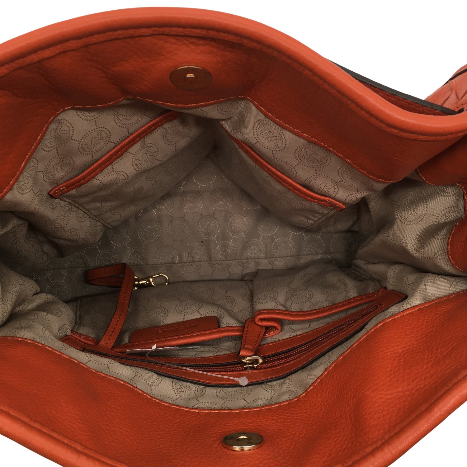 Käsilaukku, koko Midi