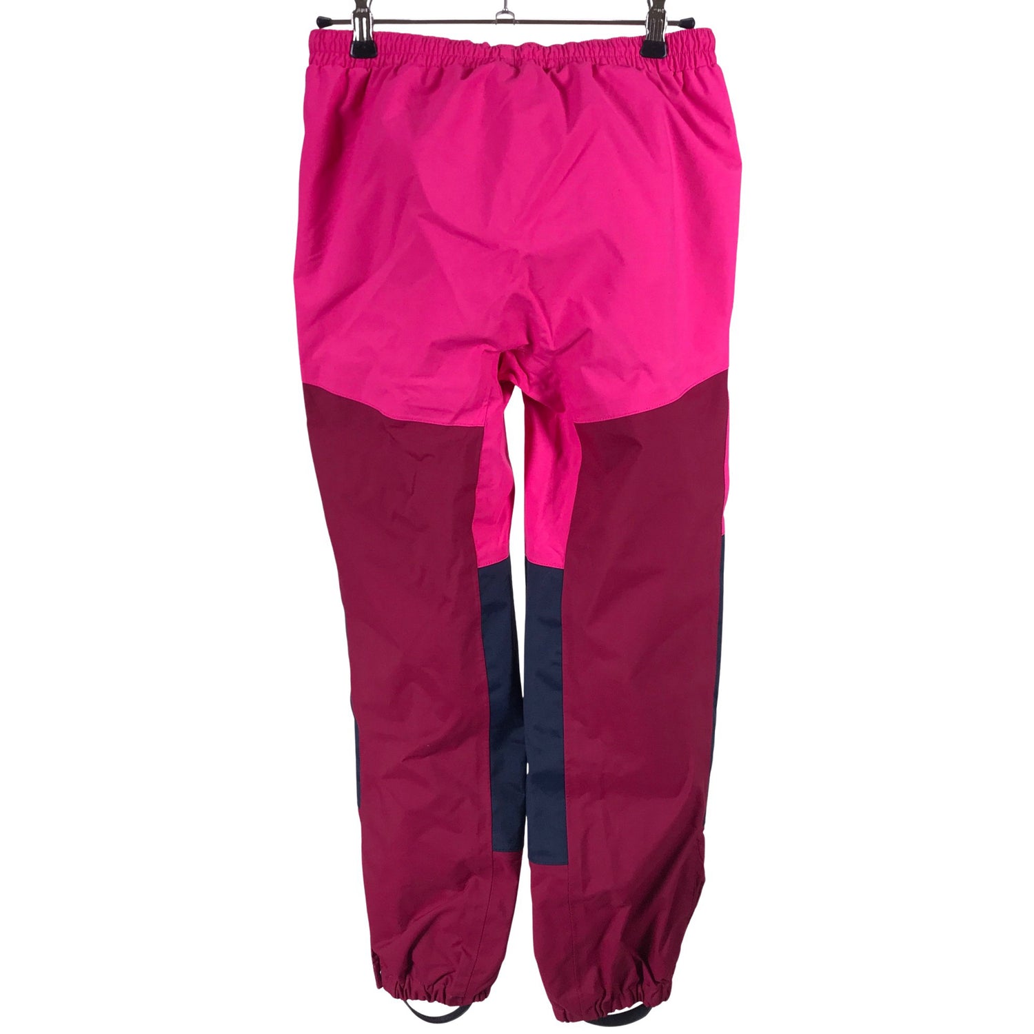  Välikausihousut  Välikausihousut, koko 134 - 140  Helly Hansen 