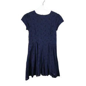 Juhlamekko, koko 134 - 140