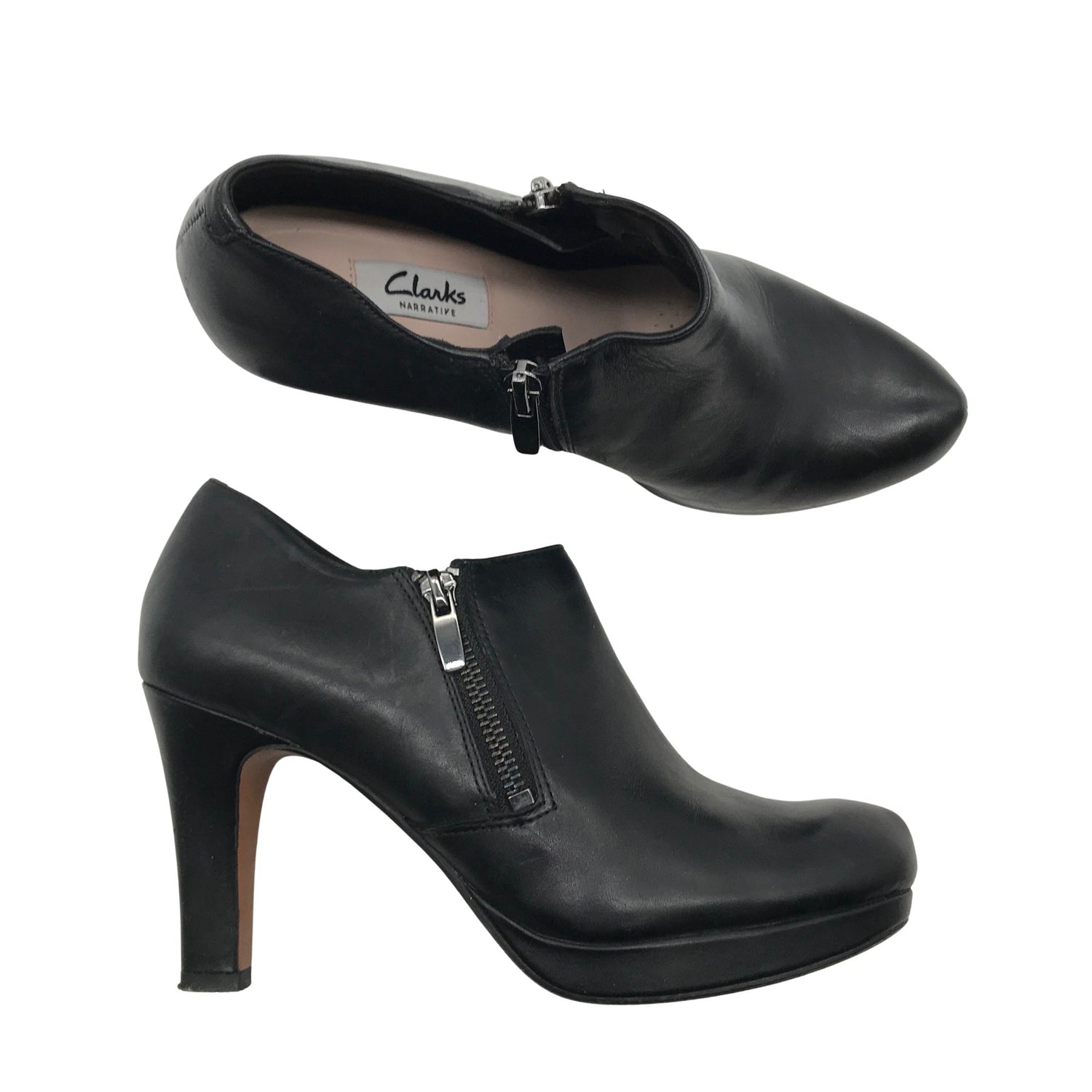 Nilkkurit  Nilkkurit, koko 39  Clarks 