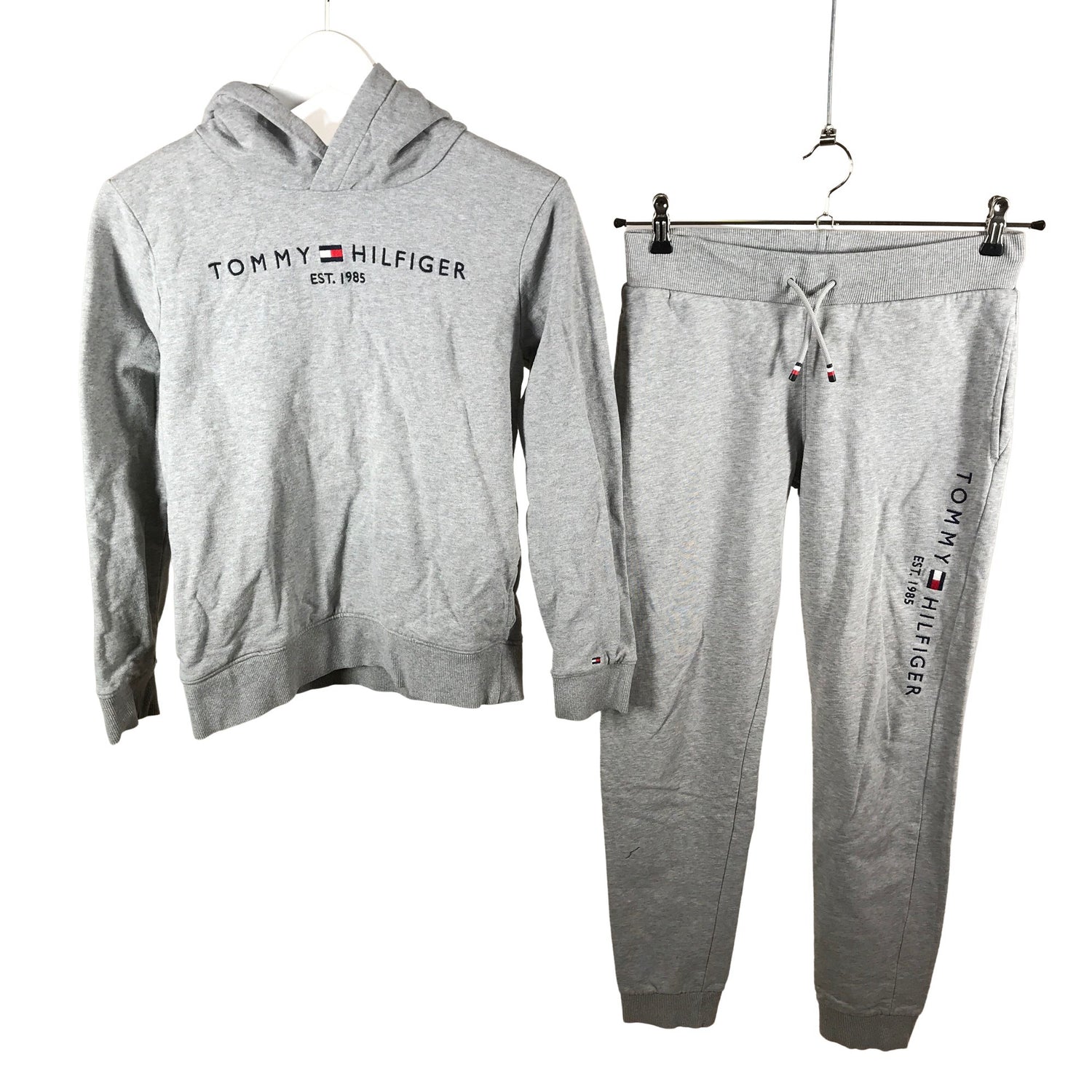  Collegeasu  Collegeasu, koko 158 - 164  Tommy Hilfiger 