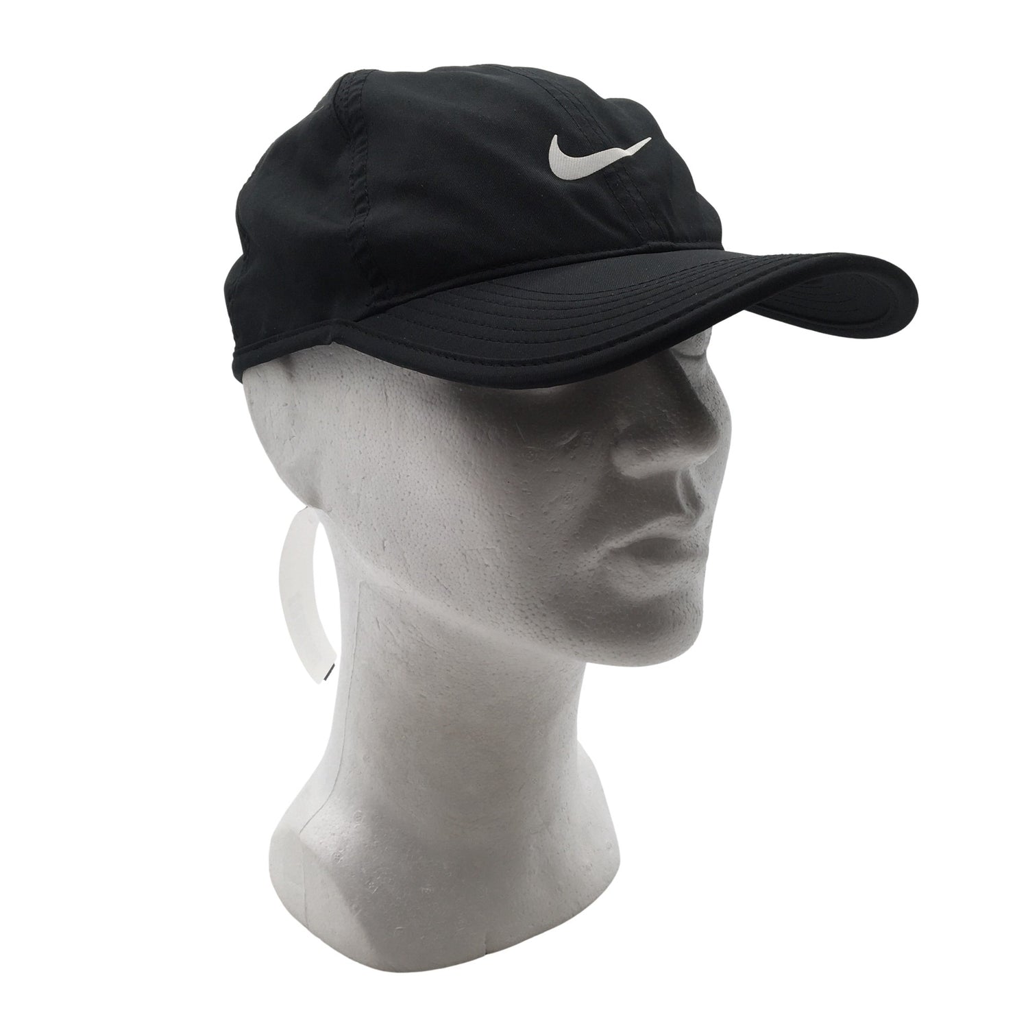  Lippalakki  Urheilulippalakki, koko 54 - 56 cm  Nike 