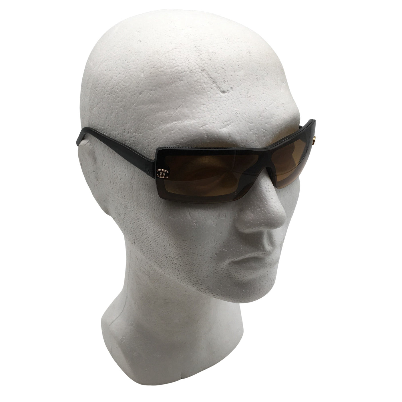 Aurinkolasit, koko Ei kokoa