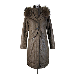 Kevyttoppatakki, koko 38