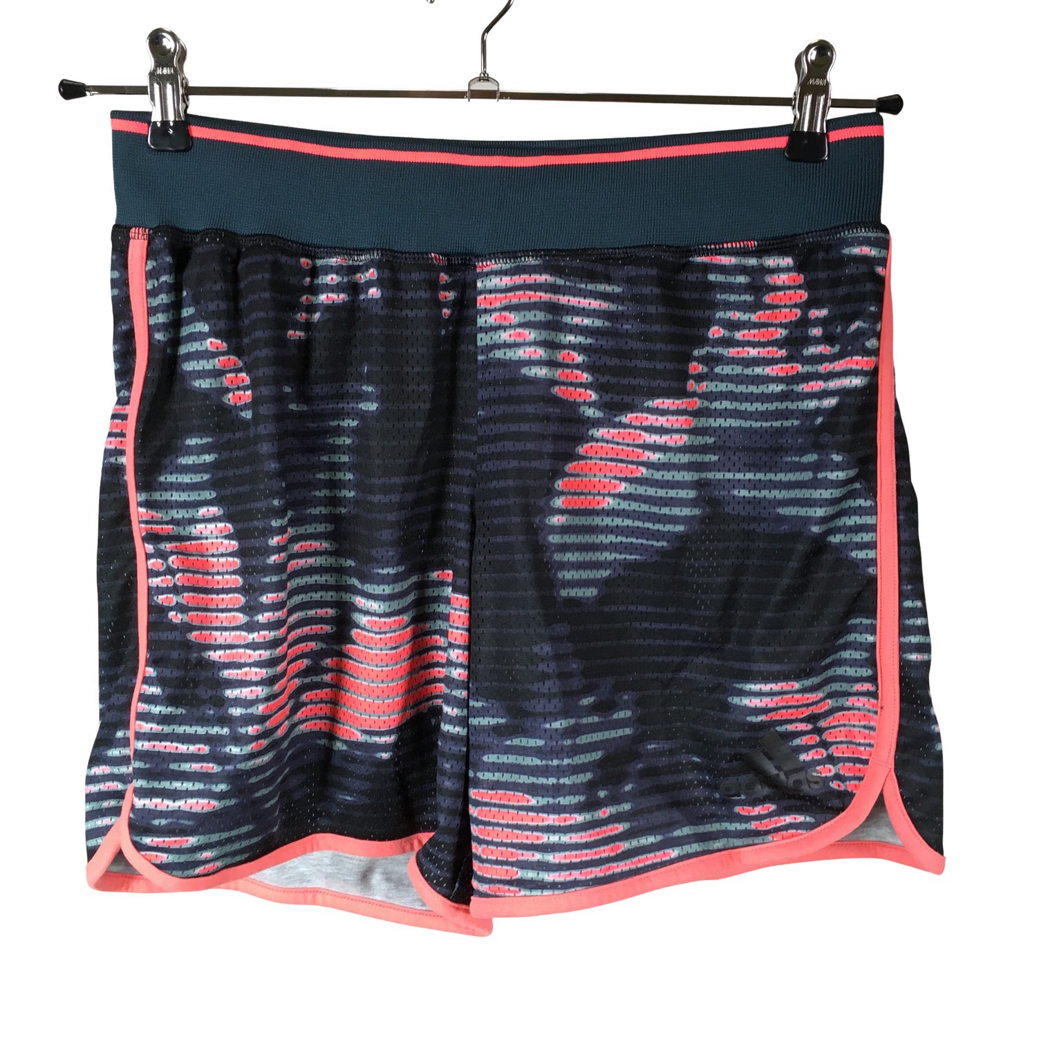 Urheilushortsit, koko 36