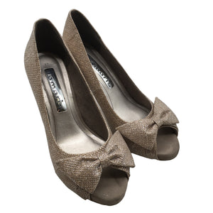 Avokärkiset korkokengät, koko 37