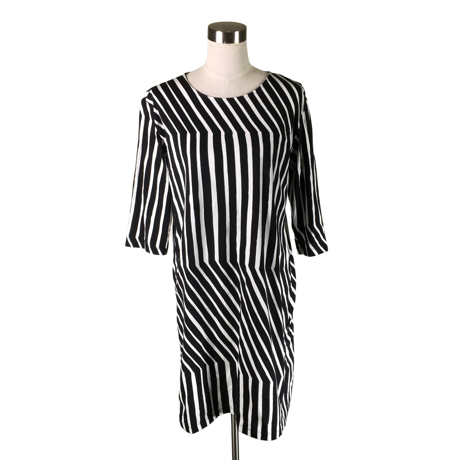  Mekko  Trikoomekko, koko 40  Marimekko 