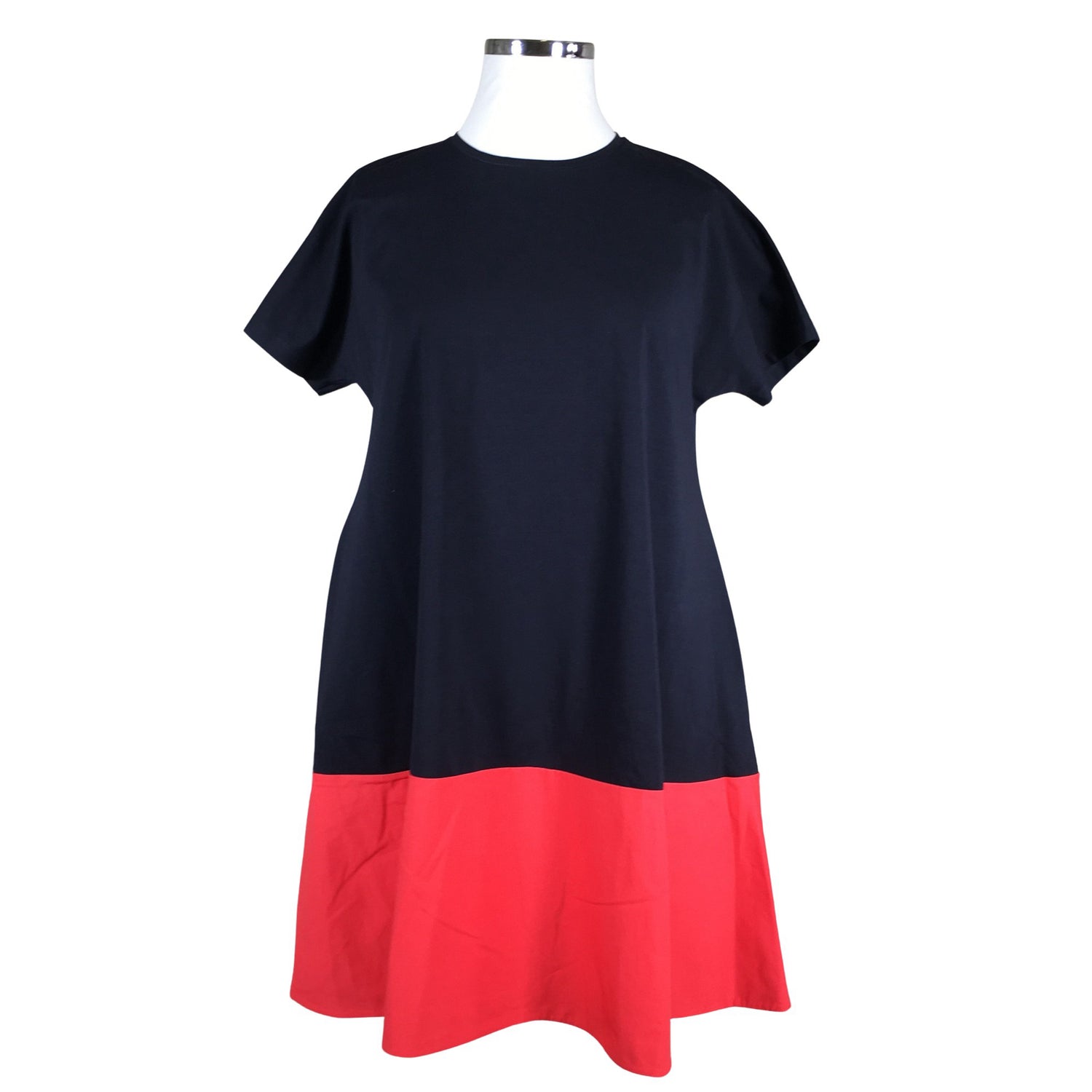  Mekko  Trikoomekko, koko 40  COS 
