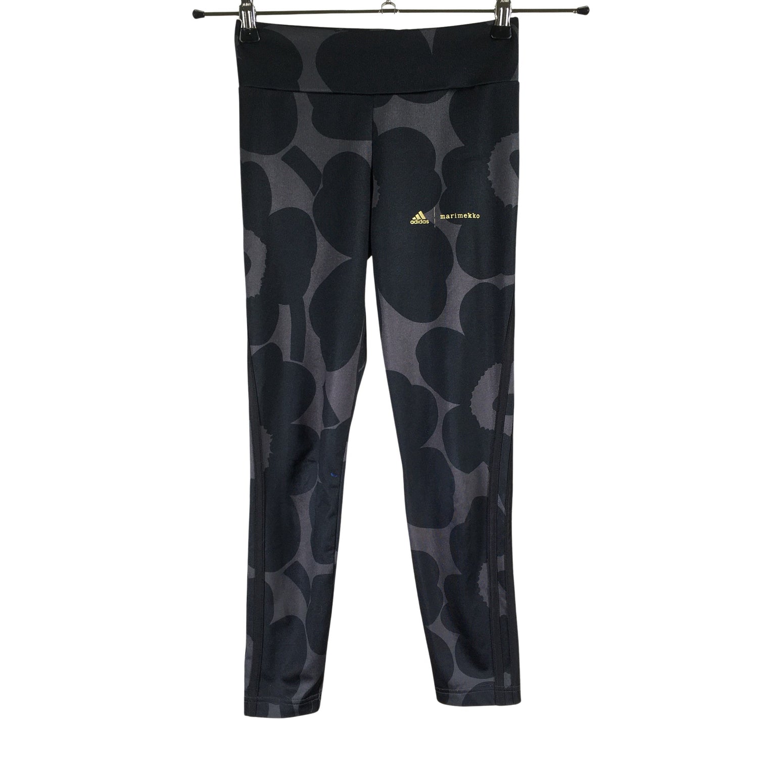 Urheilutrikoot, koko 134 - 140