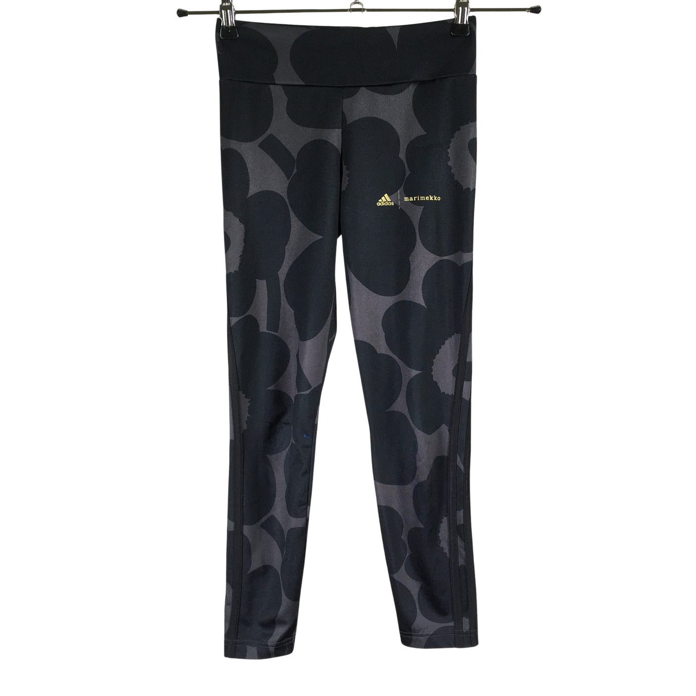 Urheilutrikoot, koko 134 - 140