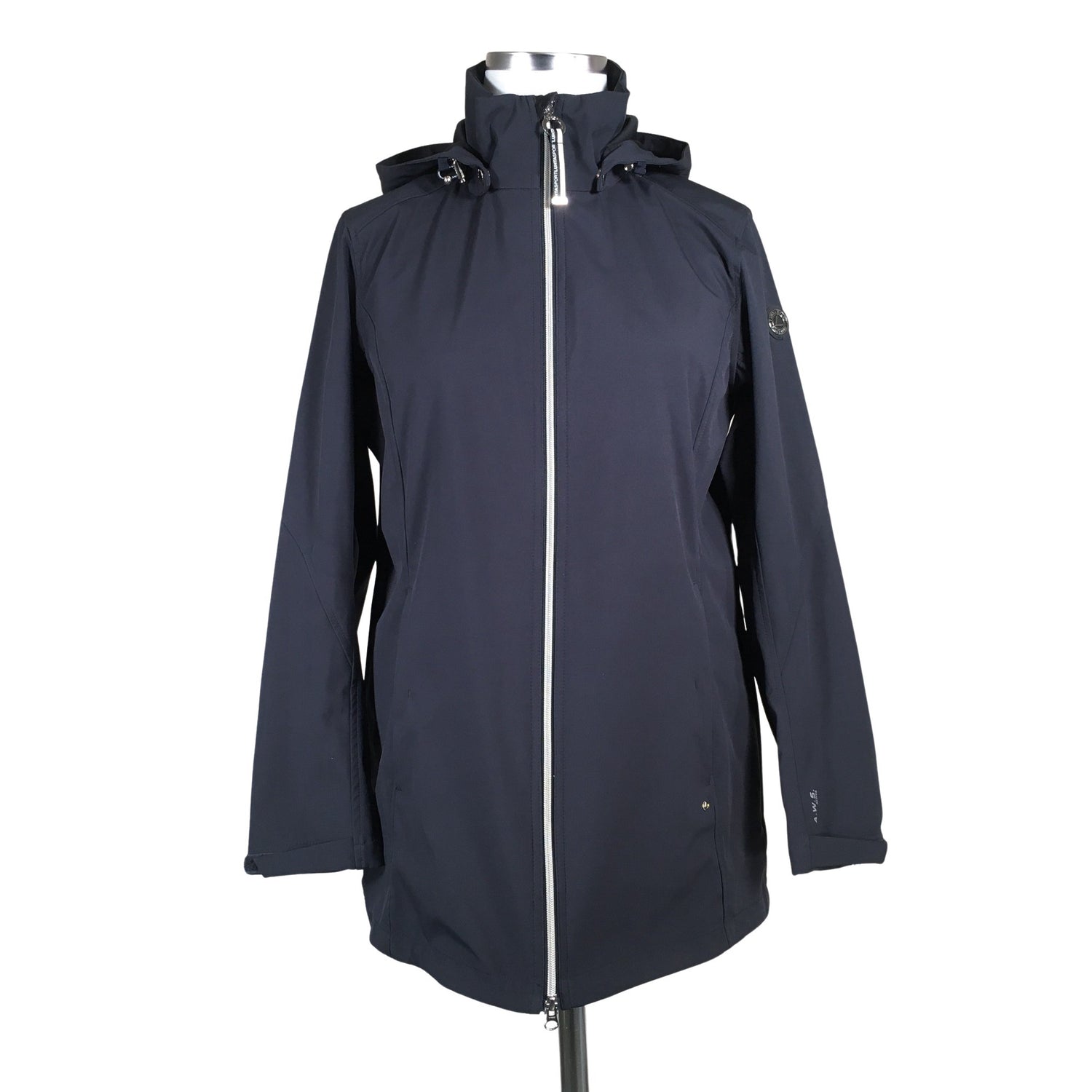  Välikausitakki  Softshell-takki, koko 42  Luhta 