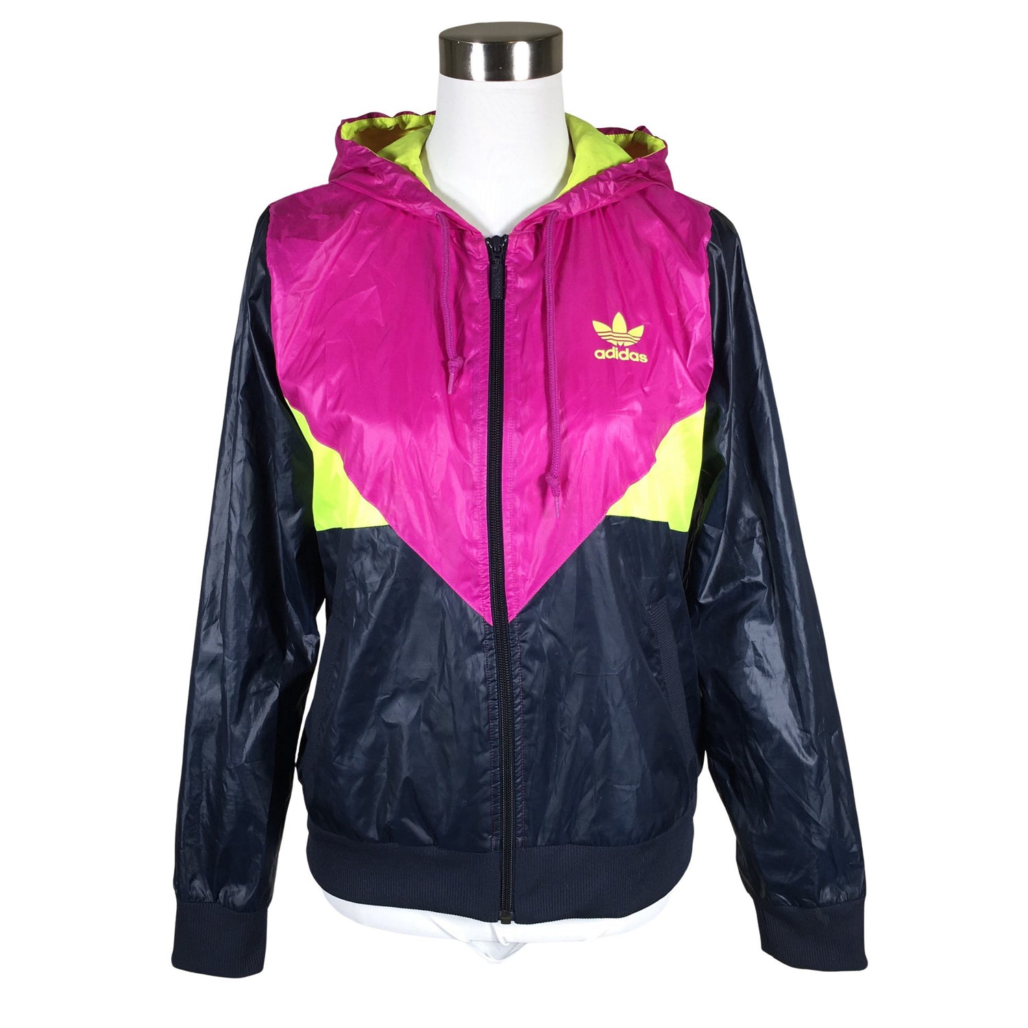  Urheilutakki  Urheilutakki, koko 38  Adidas 