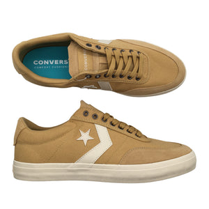 Unisex Converse - Tennarit, koko 46 -  (1)