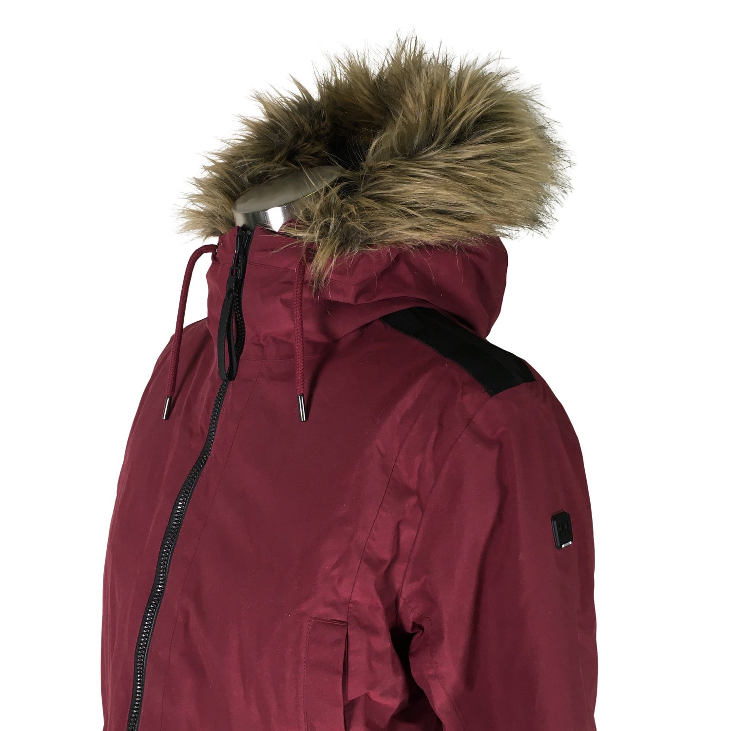  Untuvatakki  Untuvatakki, koko 40  Helly Hansen 