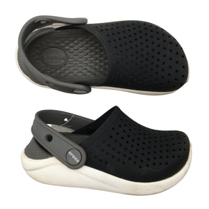 Unisex Crocs - Pistokkaat, koko 26 -  (1)