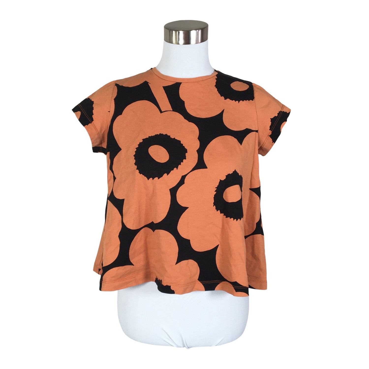  T-paita  T-paita, koko 34  Marimekko 