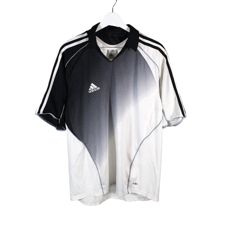 Unisex Adidas - Urheilupaita, lyhyet hihat, koko L -  ()