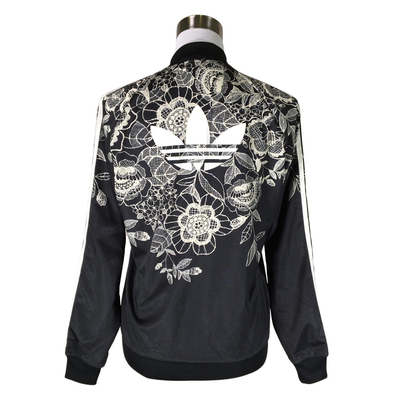 Unisex Adidas - Verryttelytakki, koko 38 -  (2)